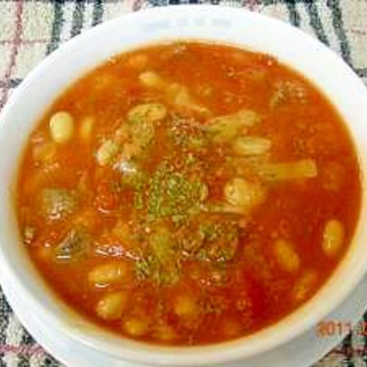 大豆と牛肉のトマトスープ